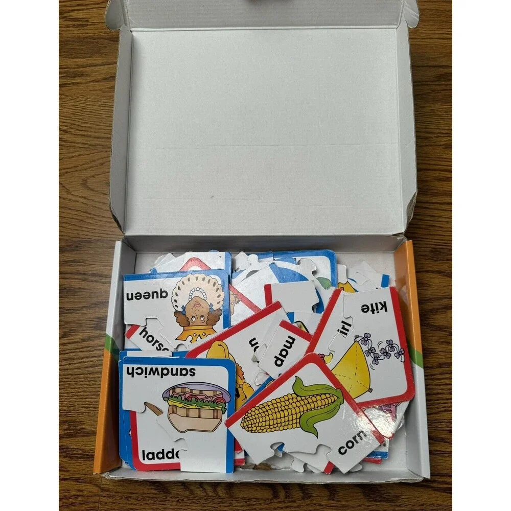 Scholastic Learning Puzzles Beginning‎ Sounds Ages 5+